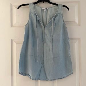 Comfy cotton shirt, runs large